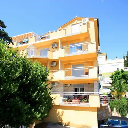 Apartment Duerr *